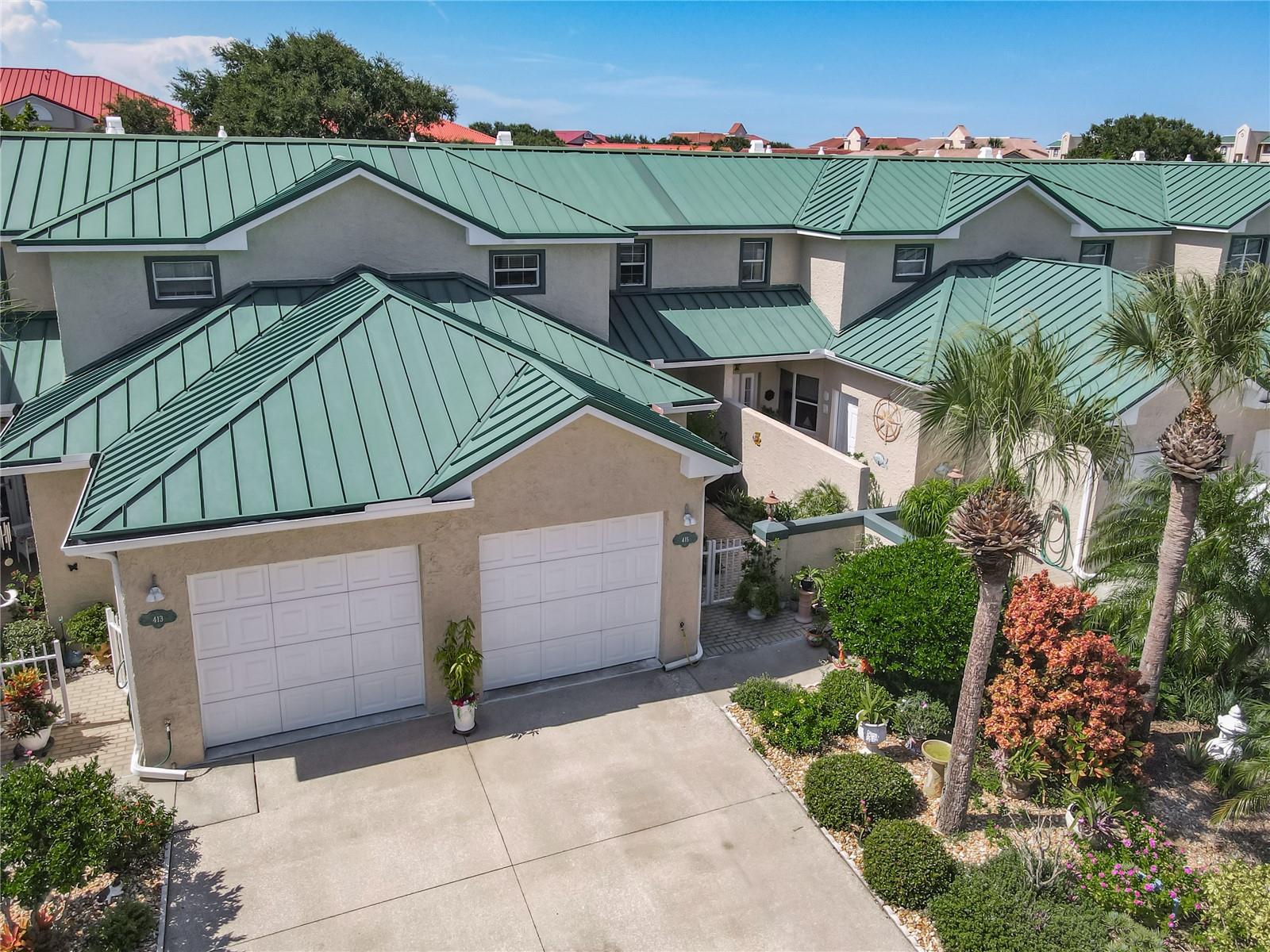 Craving space, sunshine, and that relaxed Florida lifestyle? Townhomes in Bouchelle Island are rarely available — and this one is something special.
Welcome to 415 Bouchelle Dr in beautiful New Smyrna Beach — a rare opportunity for low-maintenance living in one of the area’s most beloved waterfront communities. Whether you’re a full-time resident, a weekend beachgoer, or a snowbird searching for a second home, this 3-bedroom, 3-bath townhome offers the perfect blend of comfort, style, and coastal charm.
With plenty of room for guests, entertaining, or simply spreading out, you’ll love the bright, open layout that lives more like a single-family home. Enjoy your morning coffee on the private patio, then spend the afternoon taking in everything this resort-style community has to offer.
Bouchelle Island features two sparkling swimming pools, tennis and pickleball courts, a par-3, 9-hole golf course, a fitness center, clubhouse, and a scenic boardwalk along the Intracoastal. There’s also a private boat ramp, kayak launch, and community boat slips — perfect for anyone looking to enjoy life on the water.
All of this is just minutes from the beach, Flagler Avenue, Canal Street, and some of Central Florida’s best dining, shopping, and events. This townhome won’t last — schedule your private showing today and come live the dream in New Smyrna Beach..