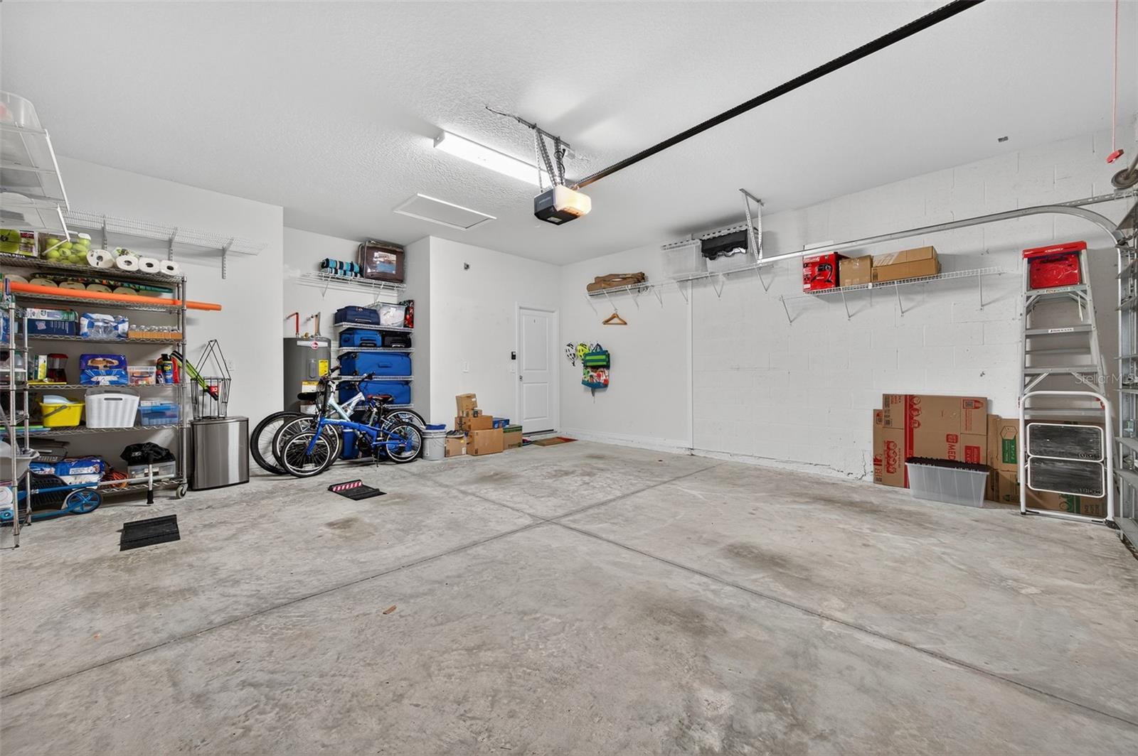 PROMENADE ESTATES PH I - Residential