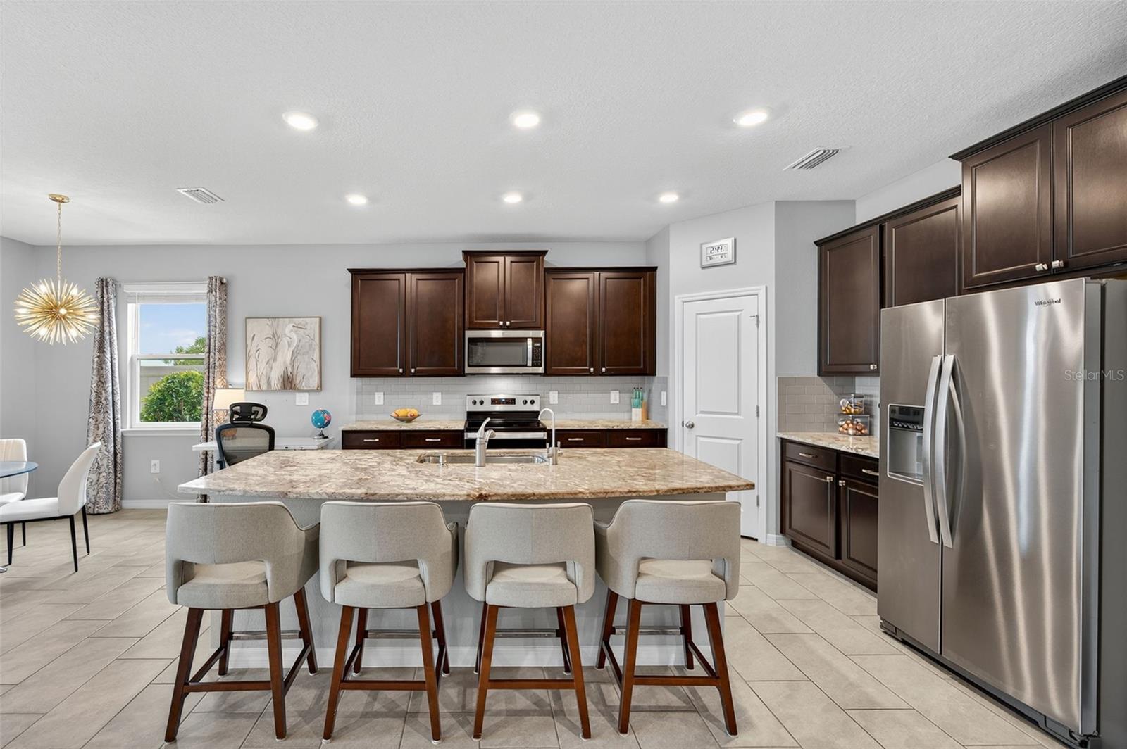 PROMENADE ESTATES PH I - Residential