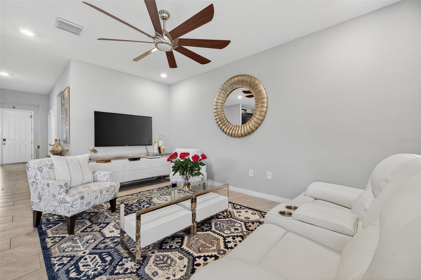 PROMENADE ESTATES PH I - Residential