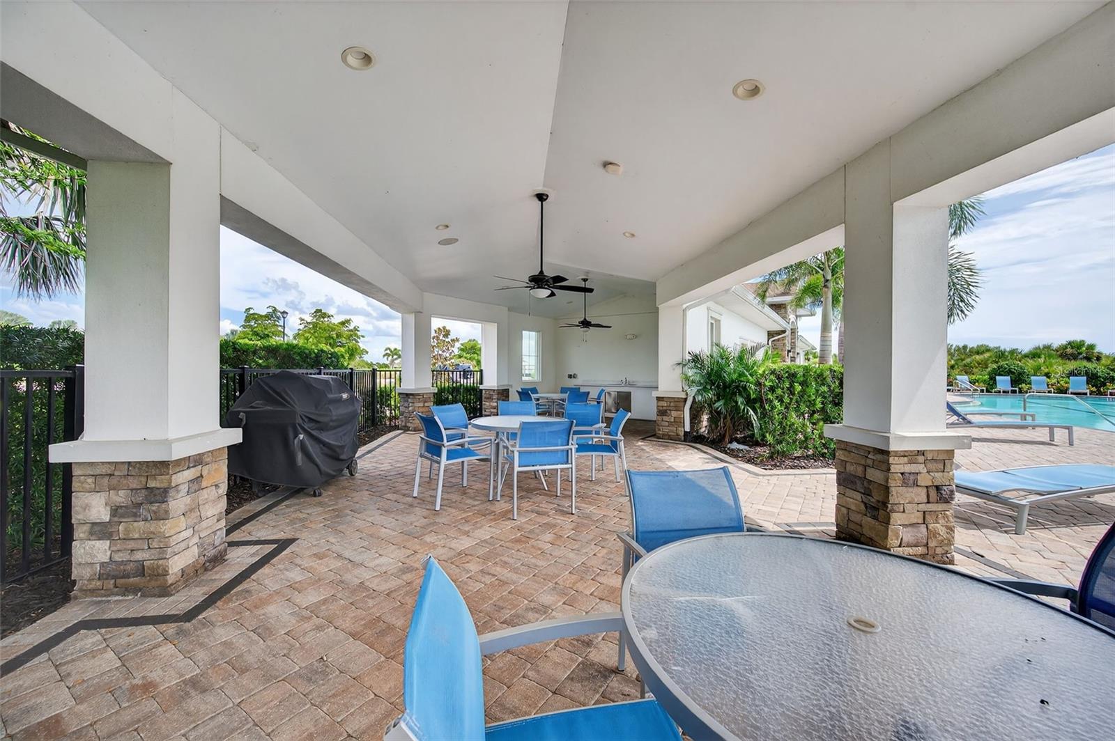 PROMENADE ESTATES PH I - Residential