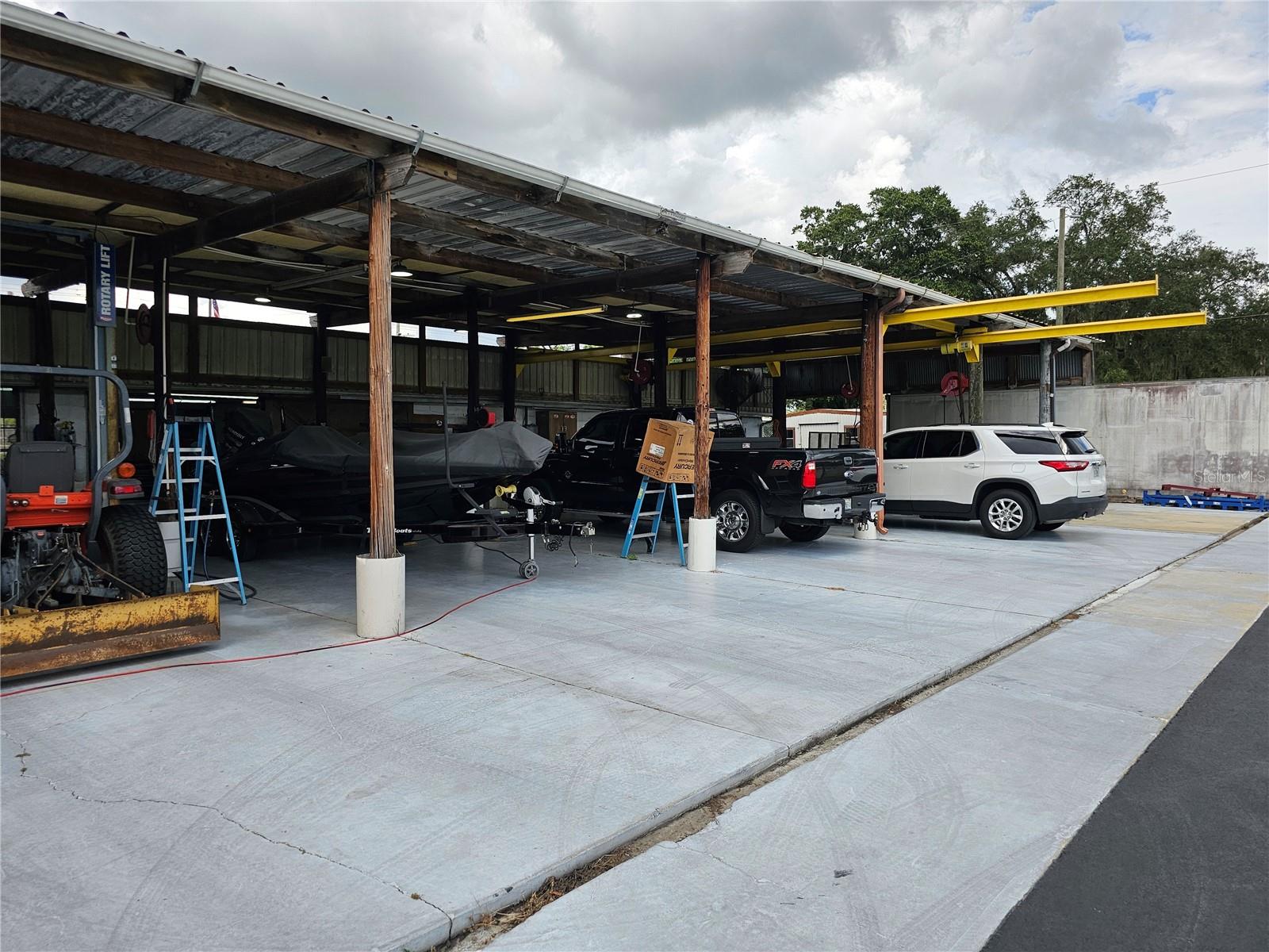 UNPLATTED - Commercial Sale