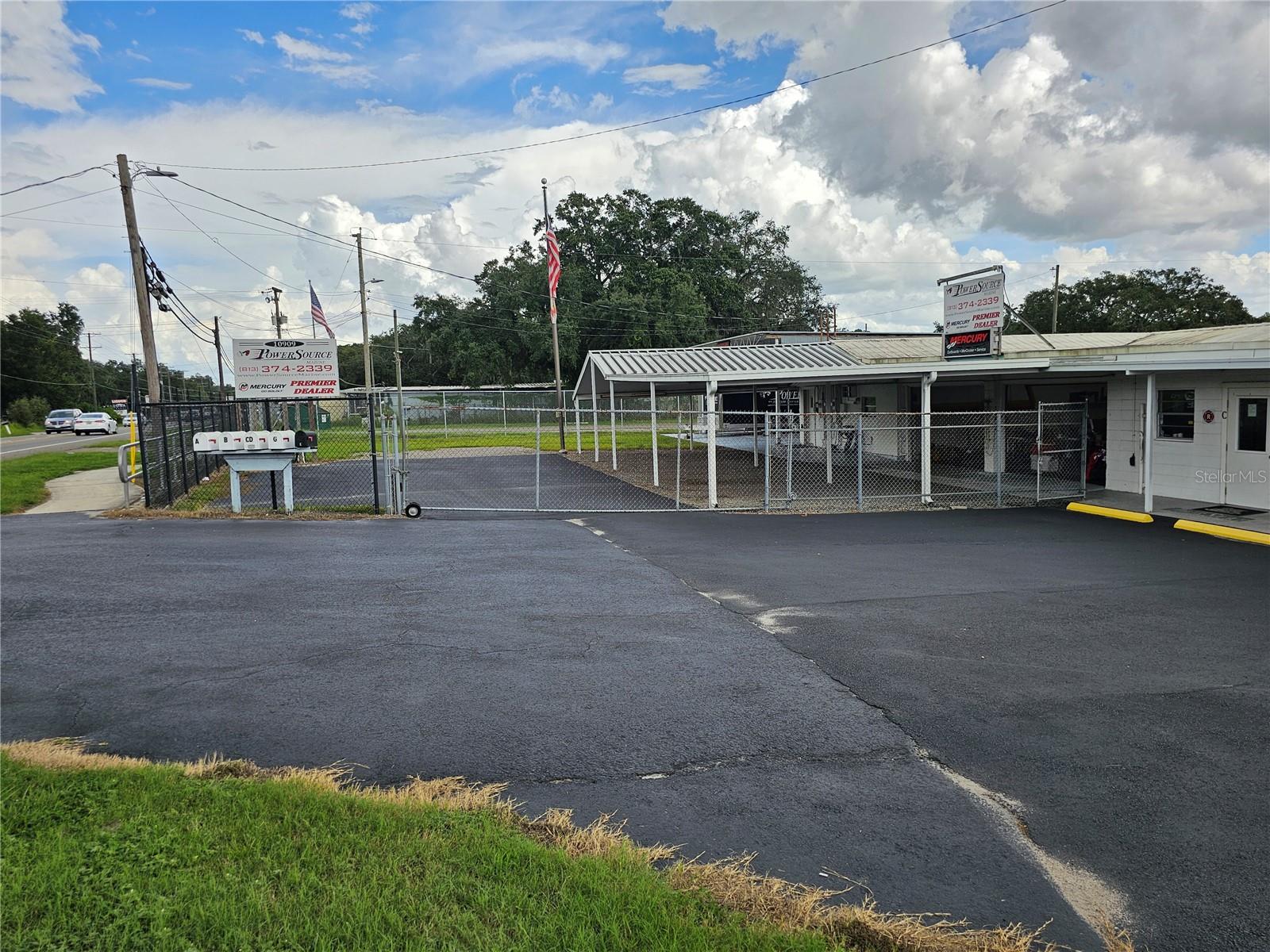 UNPLATTED - Commercial Sale