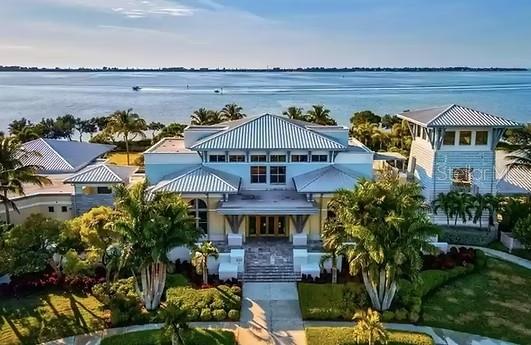 EDGEWATER WALK ON HARBOUR ISLE 5-36 - Residential