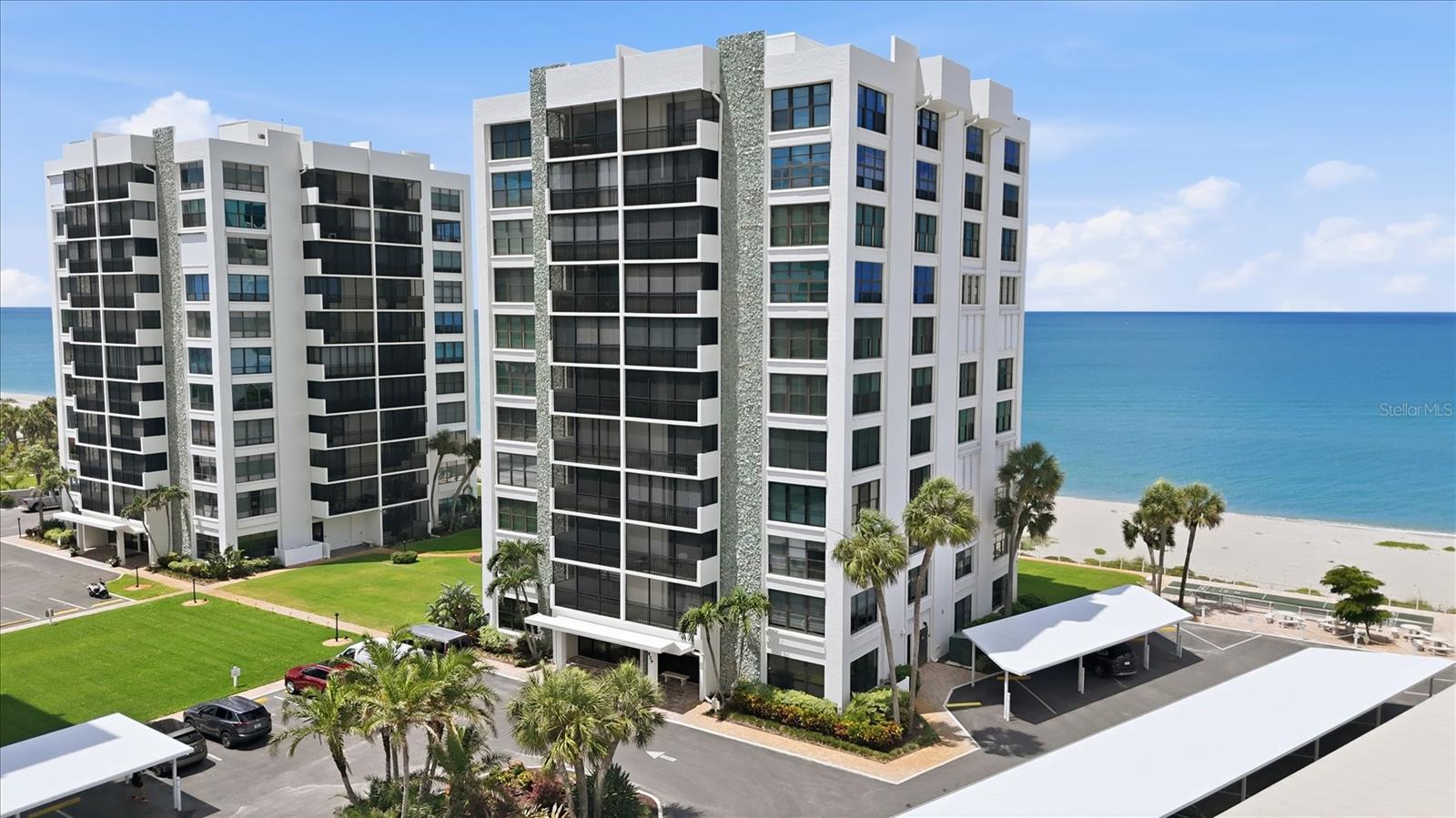 VALENCIA CONDO APTS - Residential