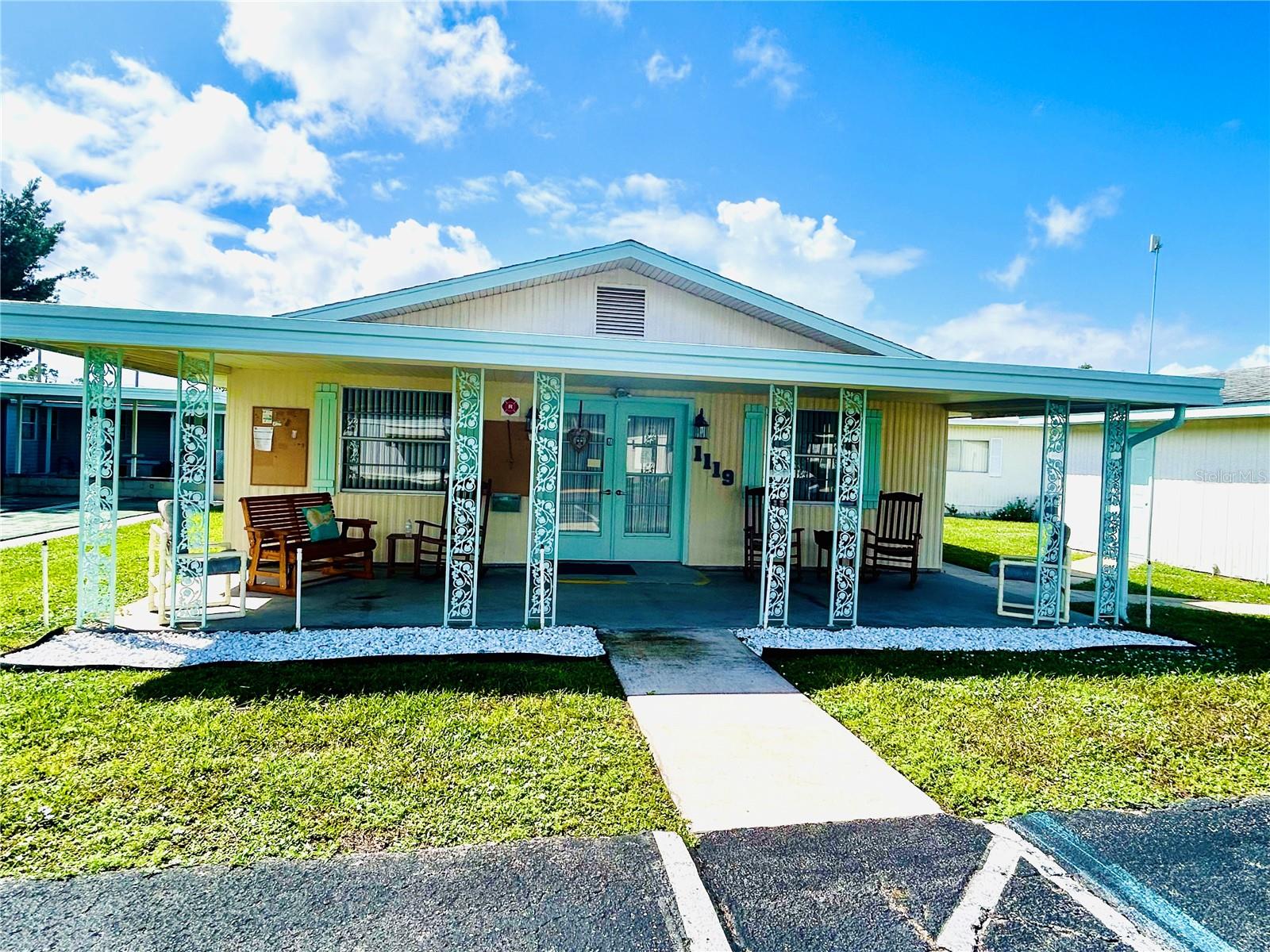 TAVARES LES CHATEAU VILLA MOBILE HOME PARK - Residential