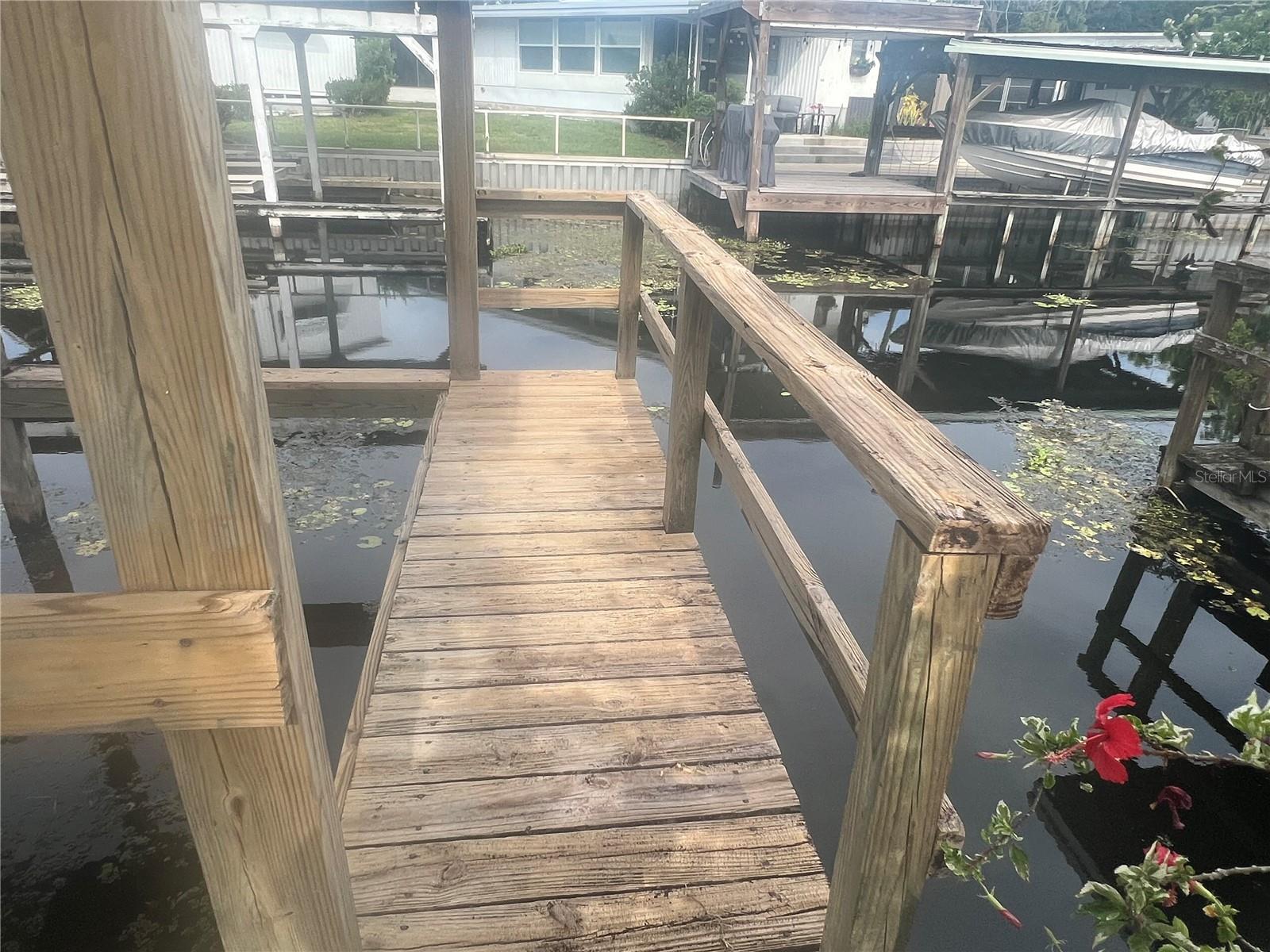TAVARES LES CHATEAU VILLA MOBILE HOME PARK - Residential