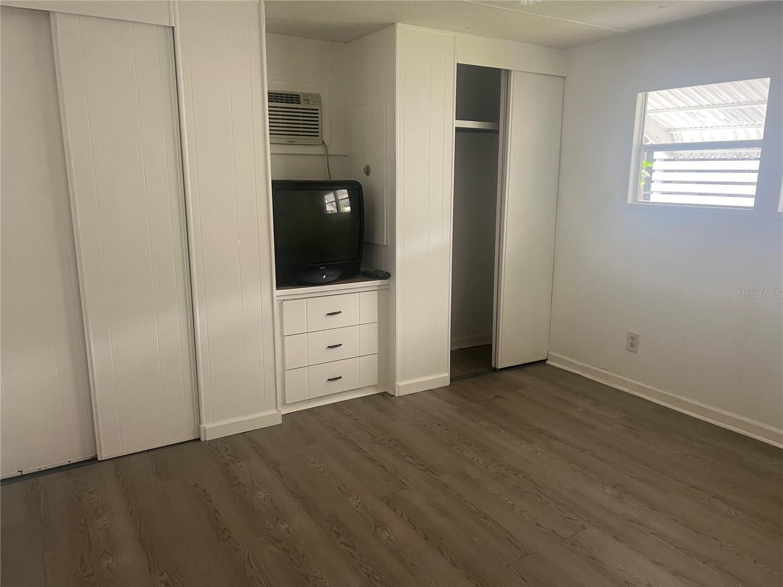 TAVARES LES CHATEAU VILLA MOBILE HOME PARK - Residential