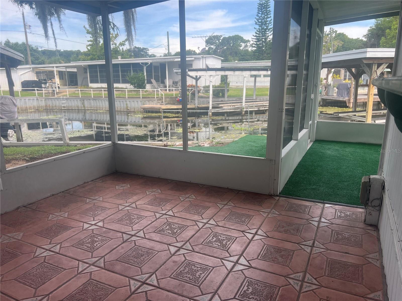 TAVARES LES CHATEAU VILLA MOBILE HOME PARK - Residential