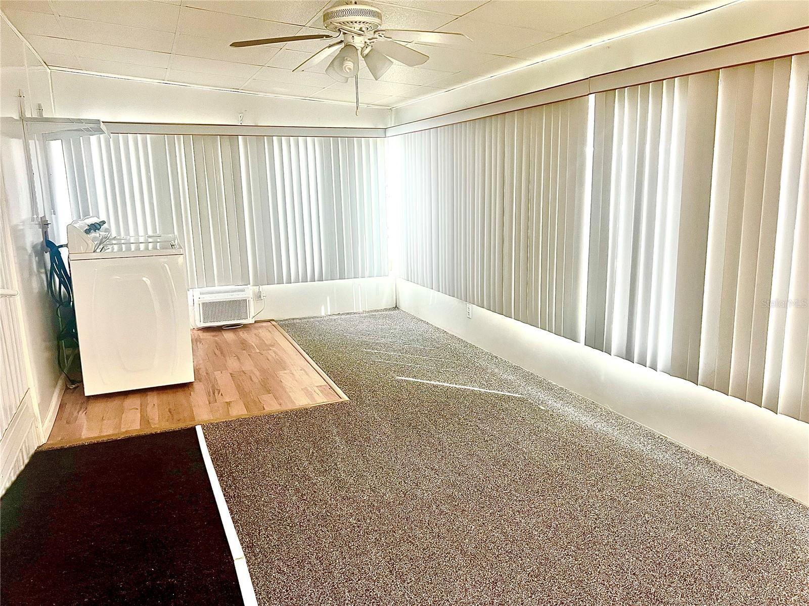 TAVARES LES CHATEAU VILLA MOBILE HOME PARK - Residential