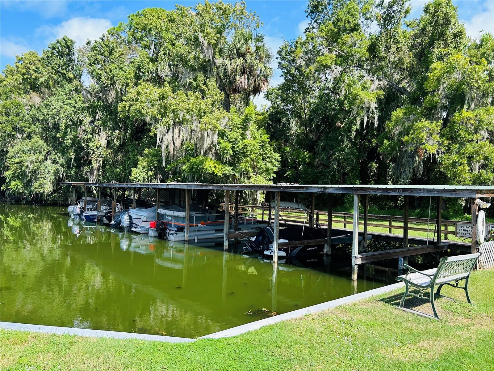 TAVARES LES CHATEAU VILLA MOBILE HOME PARK - Residential