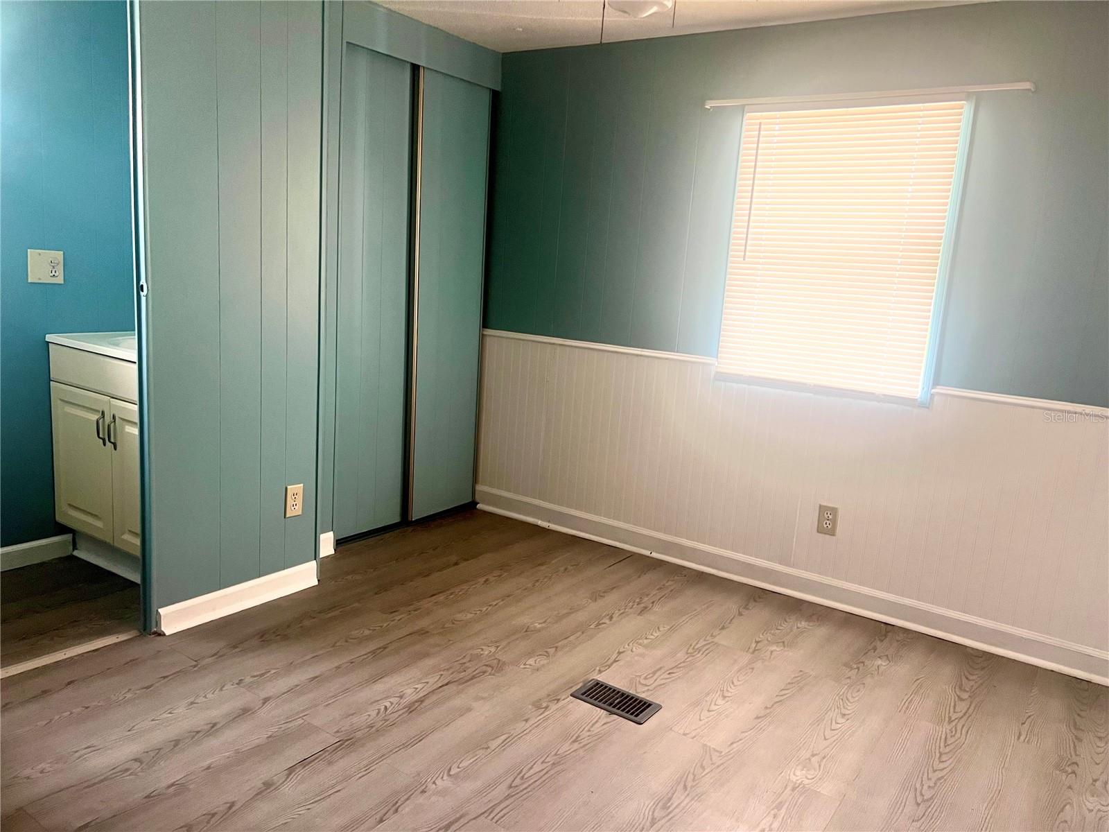 TAVARES LES CHATEAU VILLA MOBILE HOME PARK - Residential