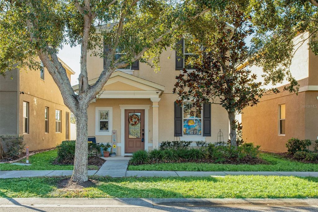 Photo of 9205 English Oaks Lane, Riverview, FL 33578 (MLS # TB8470077)