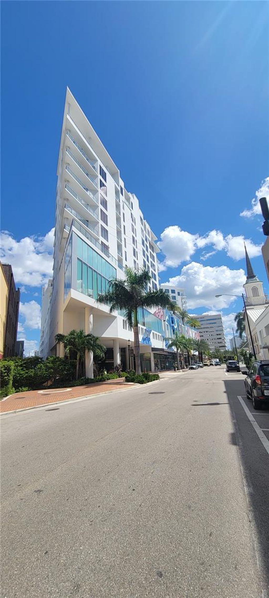 Photo of 111 Pineapple Avenue S #1002, Sarasota, FL 34236 (MLS # A4675396)