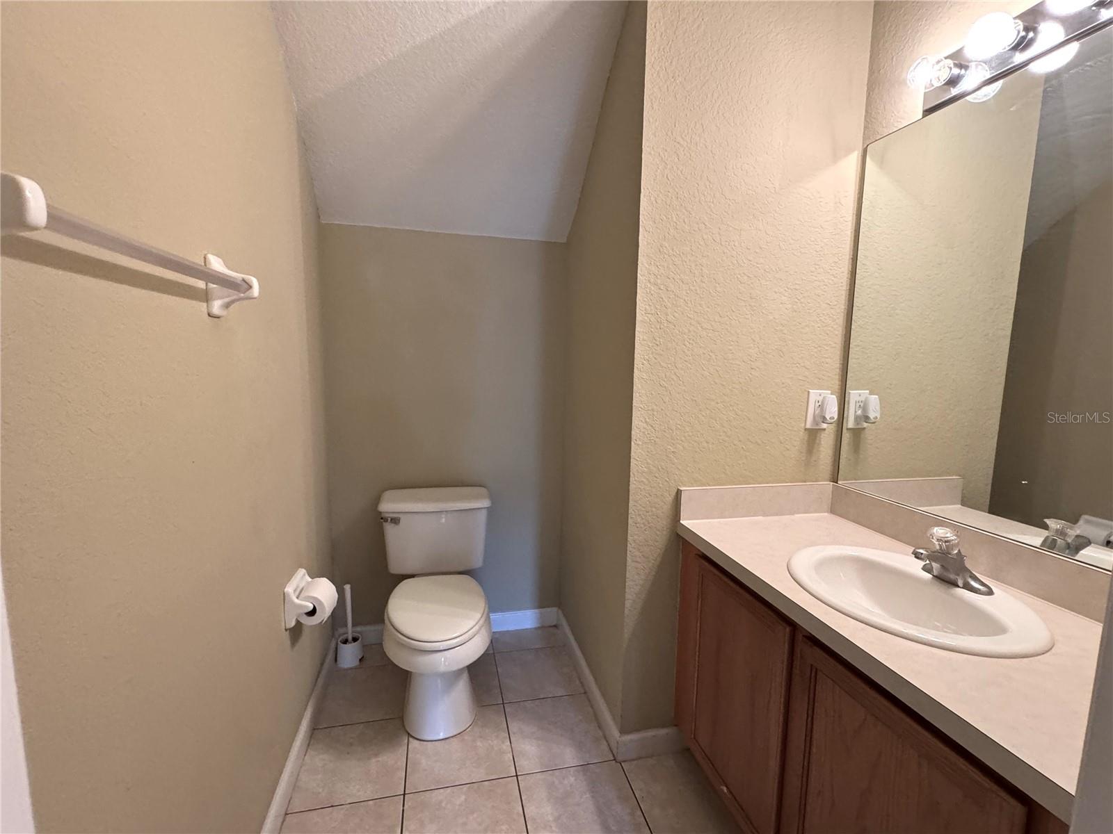 TOWNHOMES OF FLORA RIDGE PH 2 - Residential