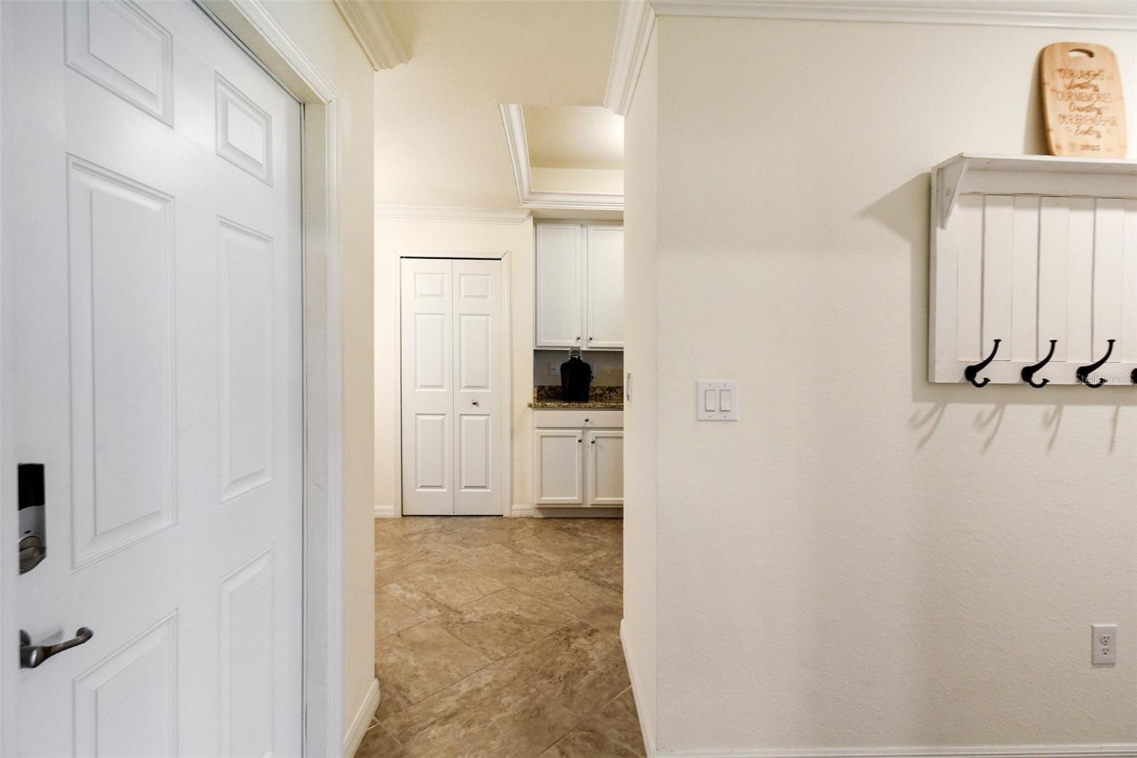 VERANDA II/LAKEWOOD NATIONAL P - Residential Lease