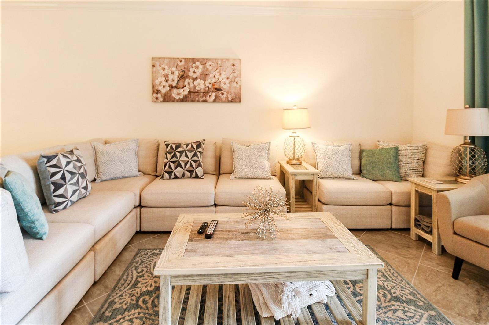 VERANDA II/LAKEWOOD NATIONAL P - Residential Lease