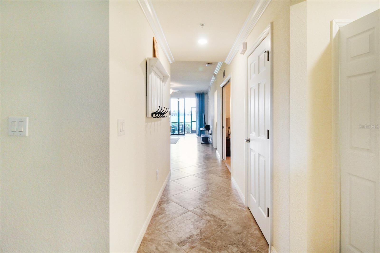 VERANDA II/LAKEWOOD NATIONAL P - Residential Lease