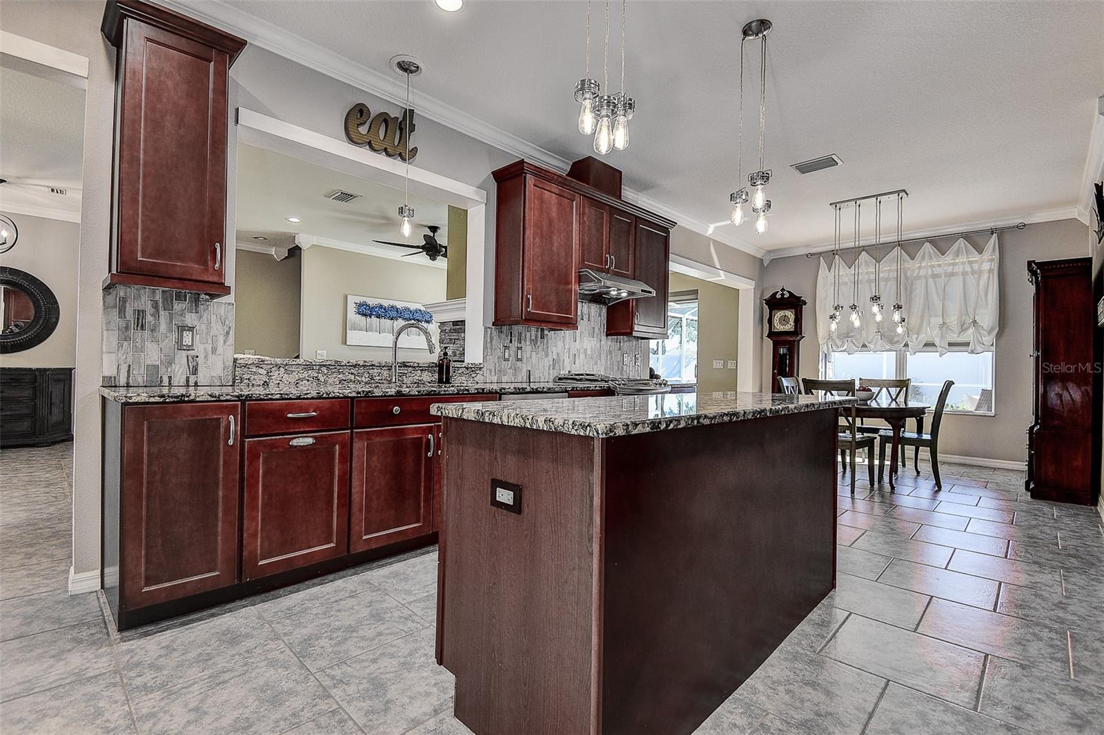 WALDEN POINTE - Residential