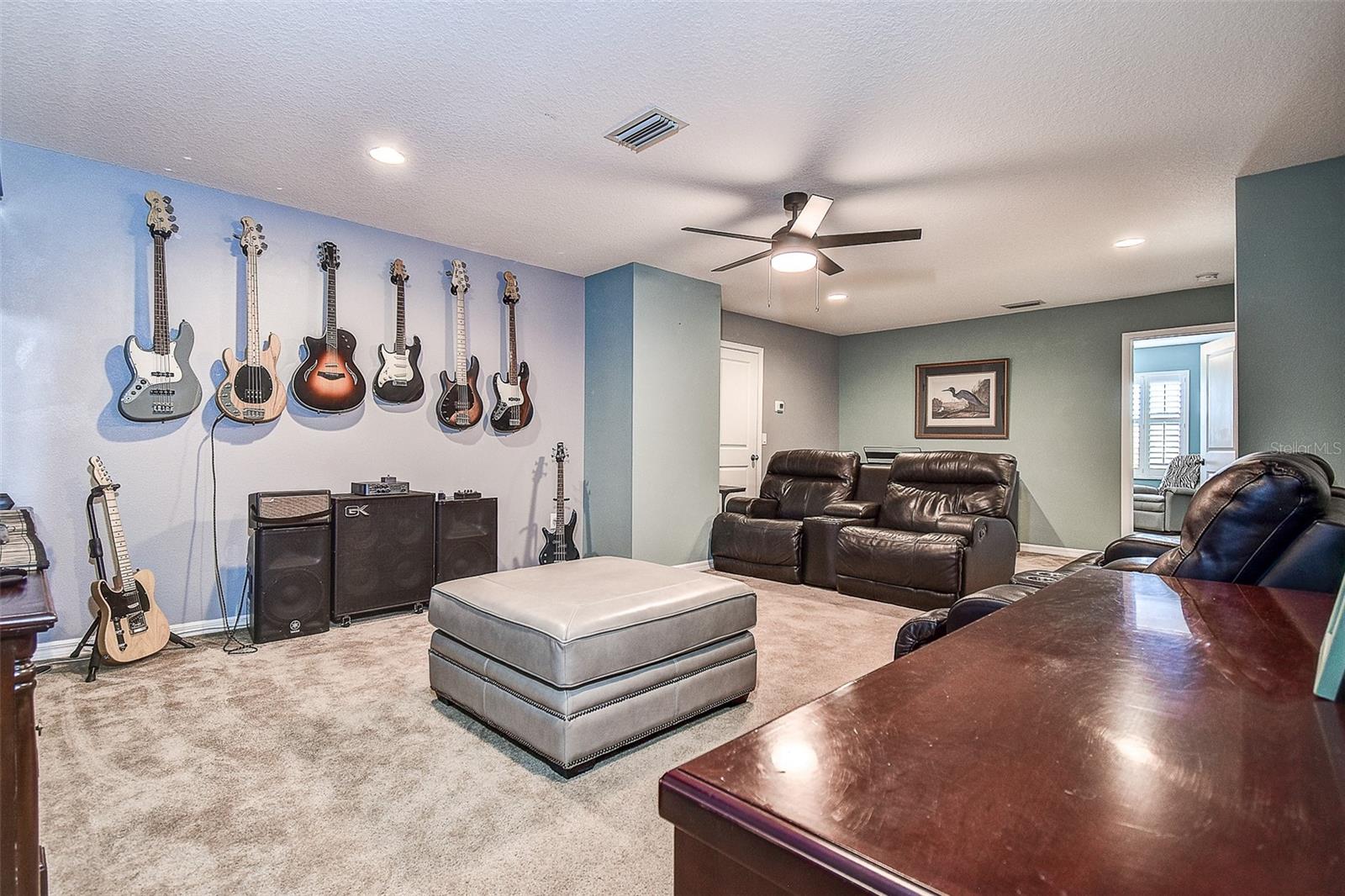 WALDEN POINTE - Residential