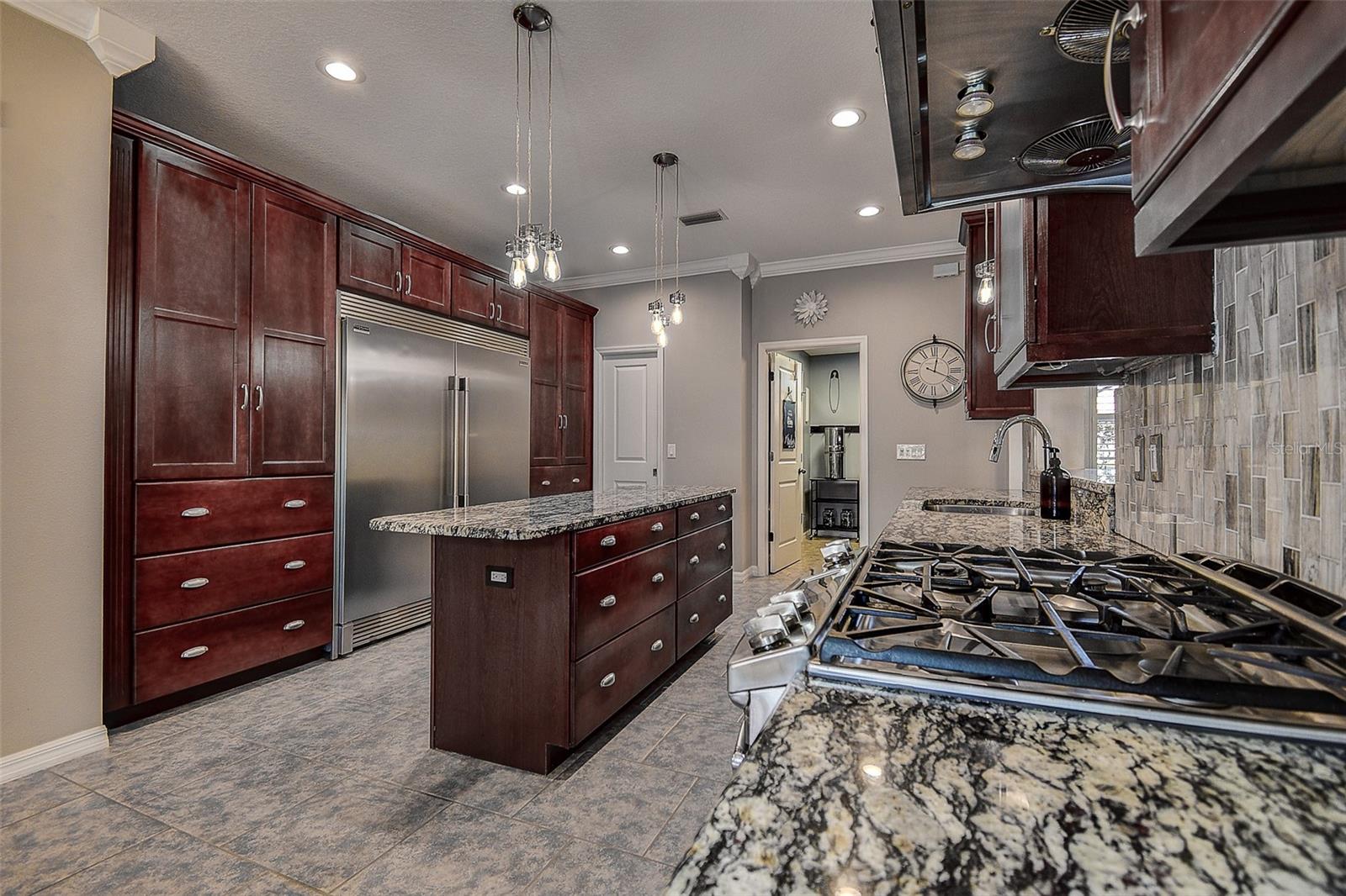 WALDEN POINTE - Residential