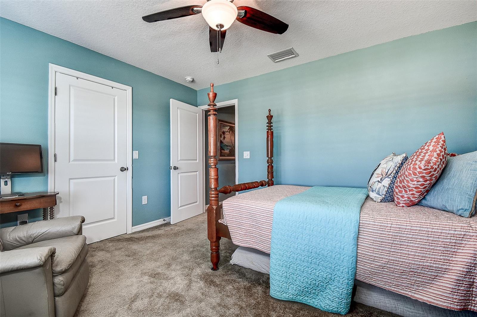 WALDEN POINTE - Residential