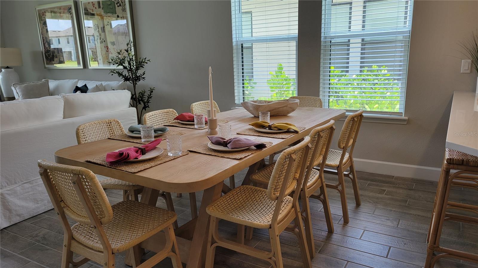 GRANDVIEW AT THE HEIGHTS - Residential Lease