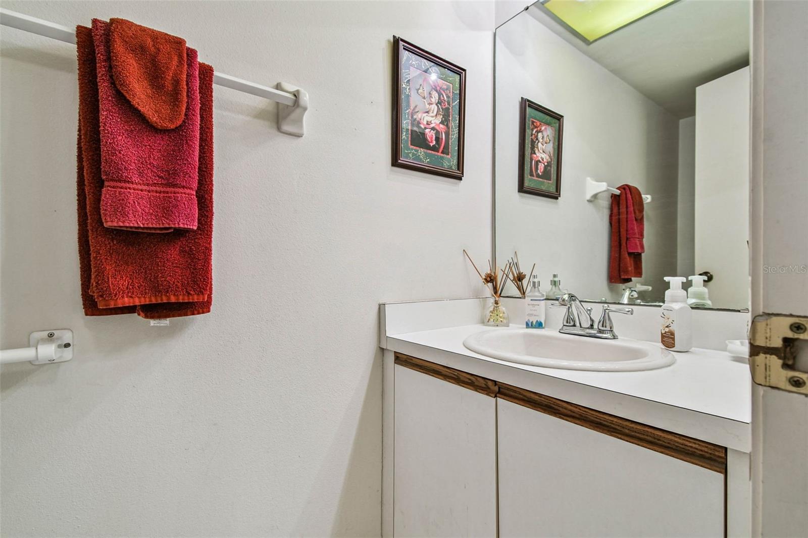 WOODPARK AT DESOTO SQUARE PH V - Residential