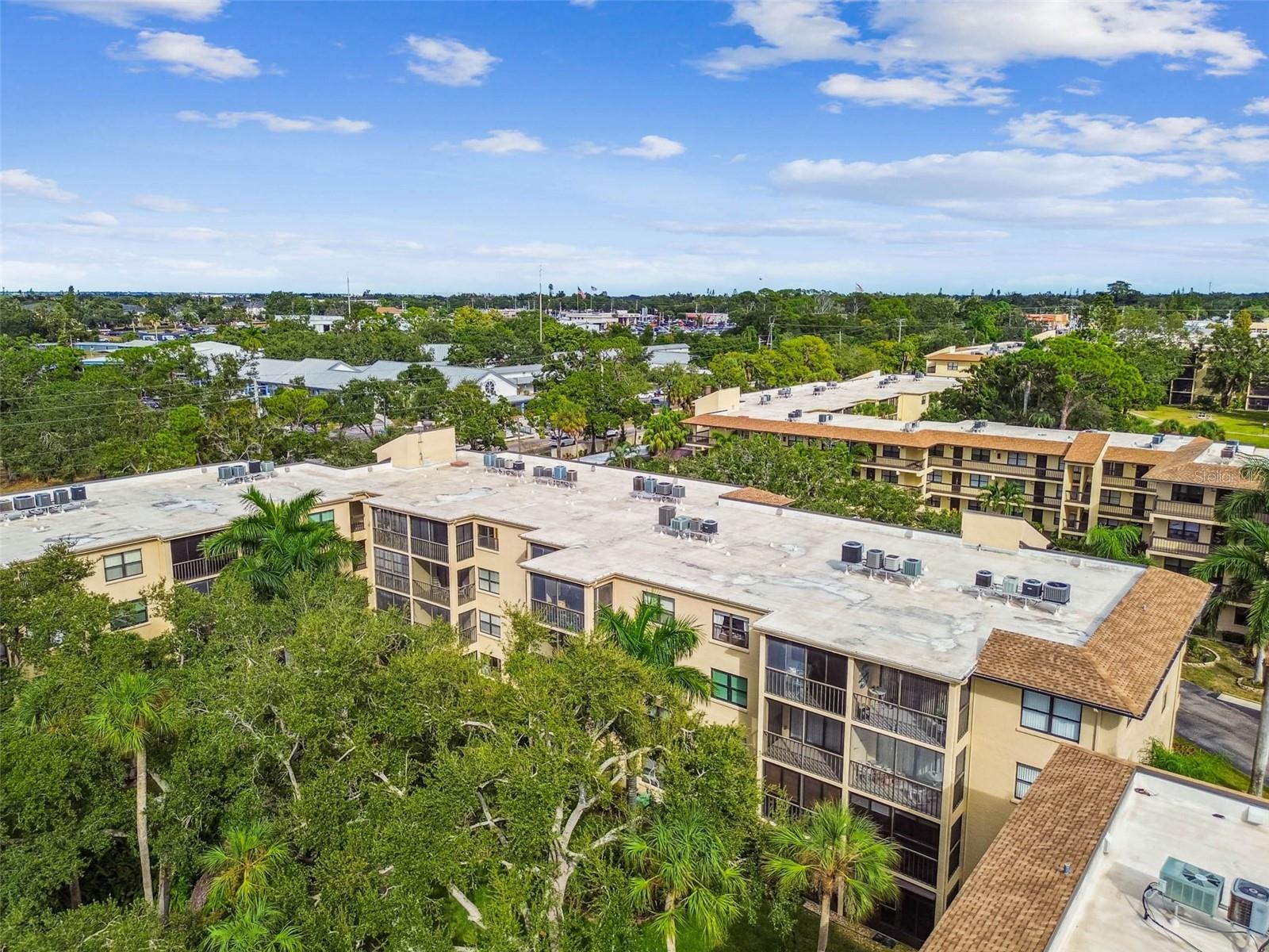 WOODPARK AT DESOTO SQUARE PH V - Residential