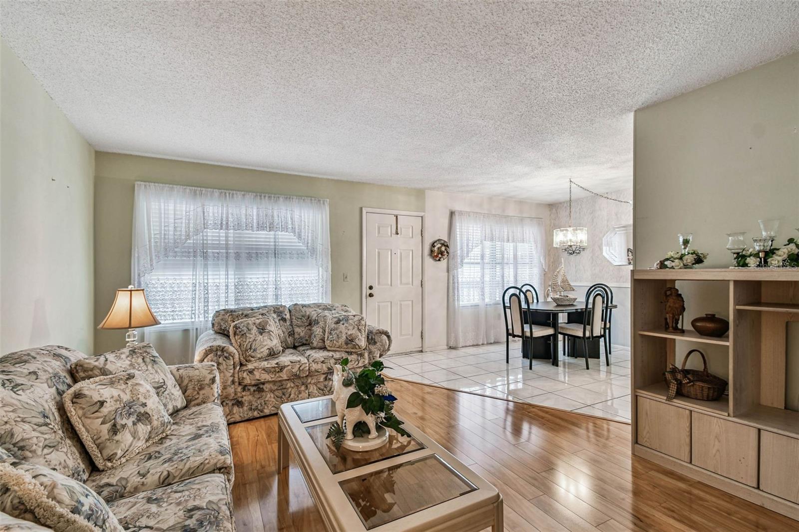 WOODPARK AT DESOTO SQUARE PH V - Residential