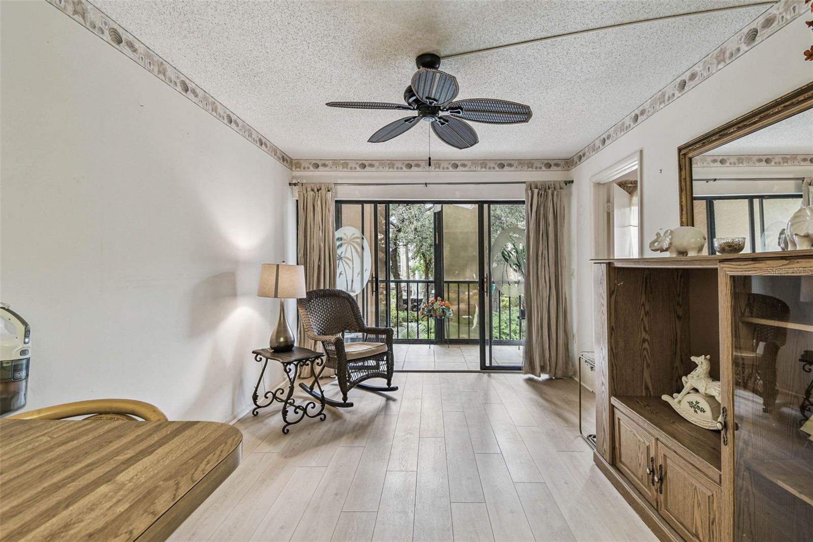 WOODPARK AT DESOTO SQUARE PH V - Residential