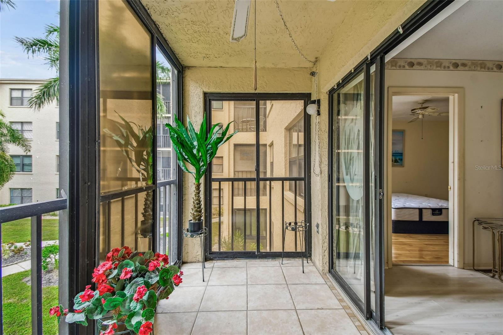 WOODPARK AT DESOTO SQUARE PH V - Residential