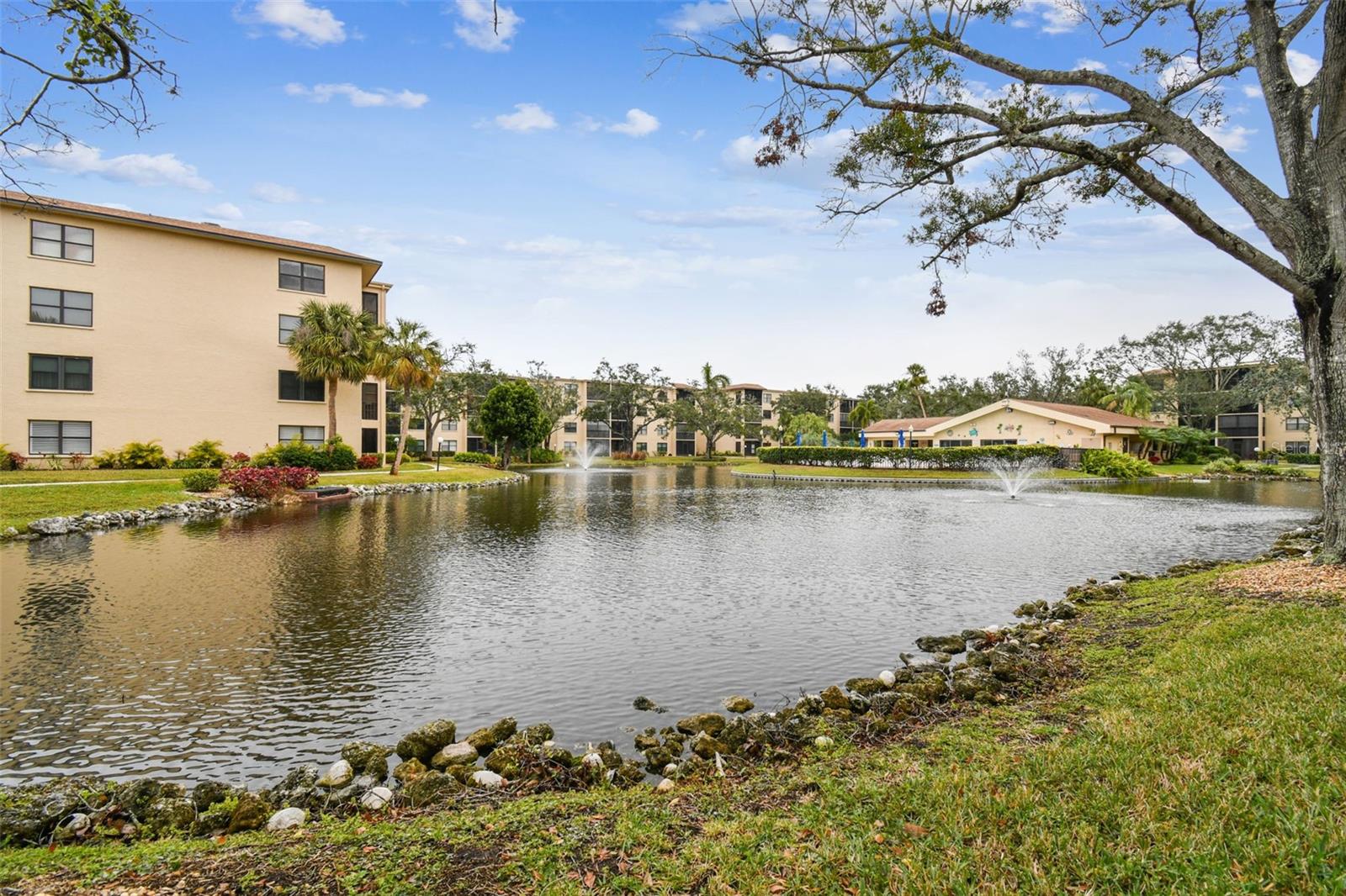 WOODPARK AT DESOTO SQUARE PH V - Residential