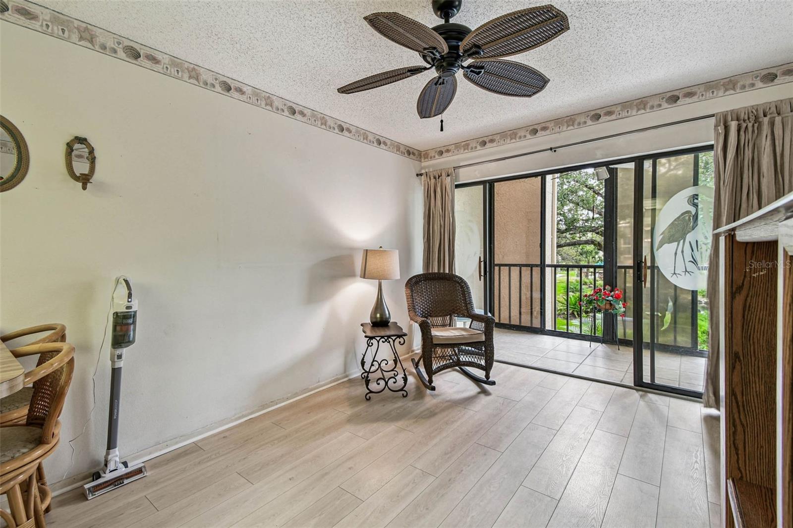 WOODPARK AT DESOTO SQUARE PH V - Residential