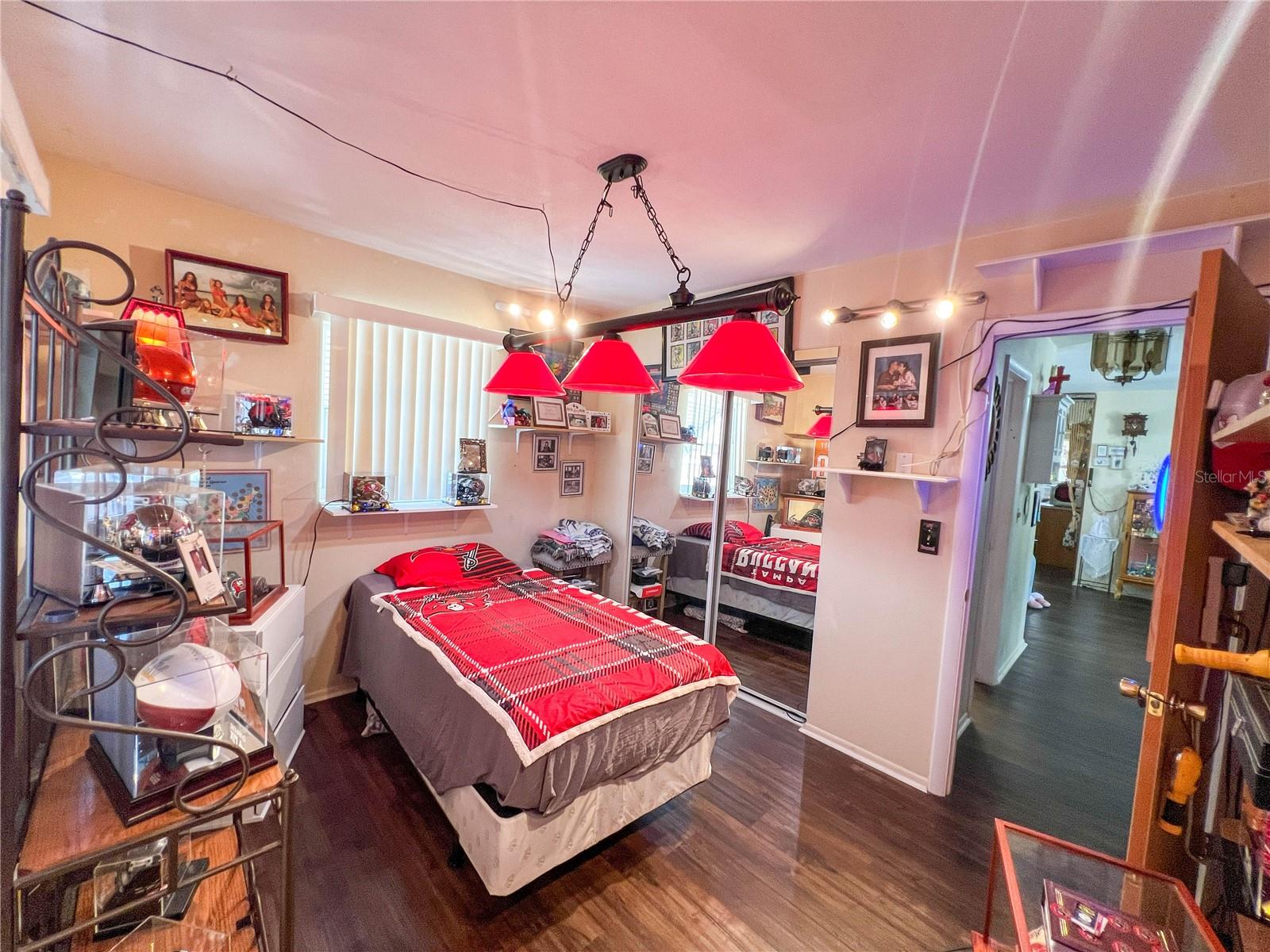 COUNTRY ESTATES 3RD ADD - Residential