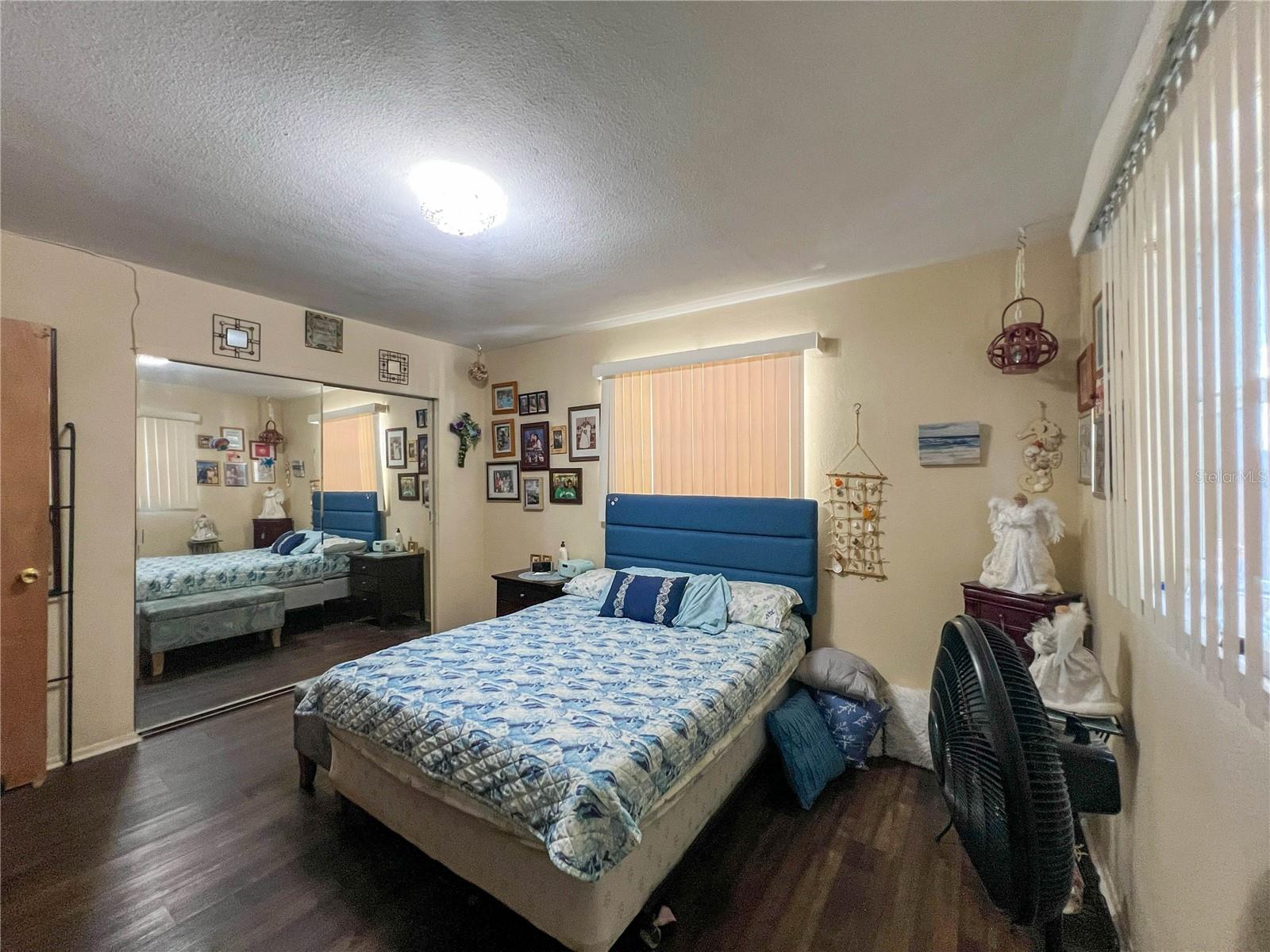 COUNTRY ESTATES 3RD ADD - Residential