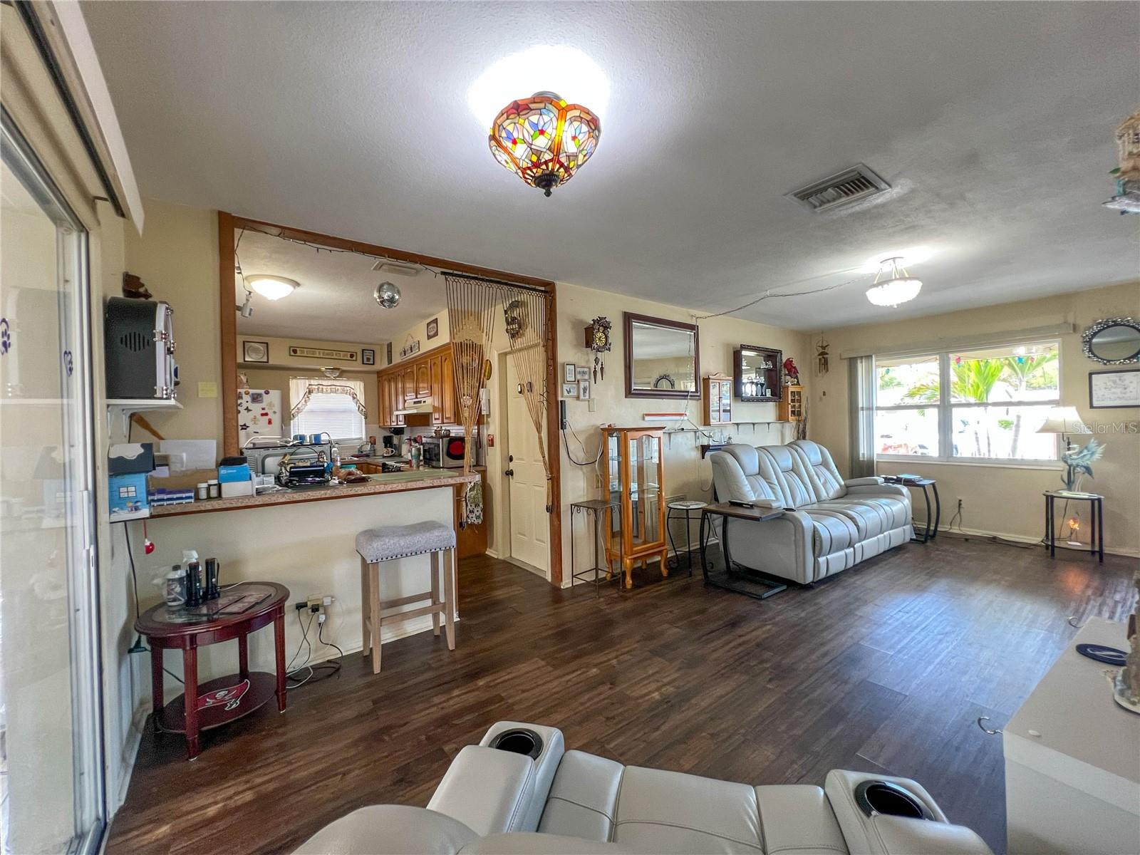 COUNTRY ESTATES 3RD ADD - Residential