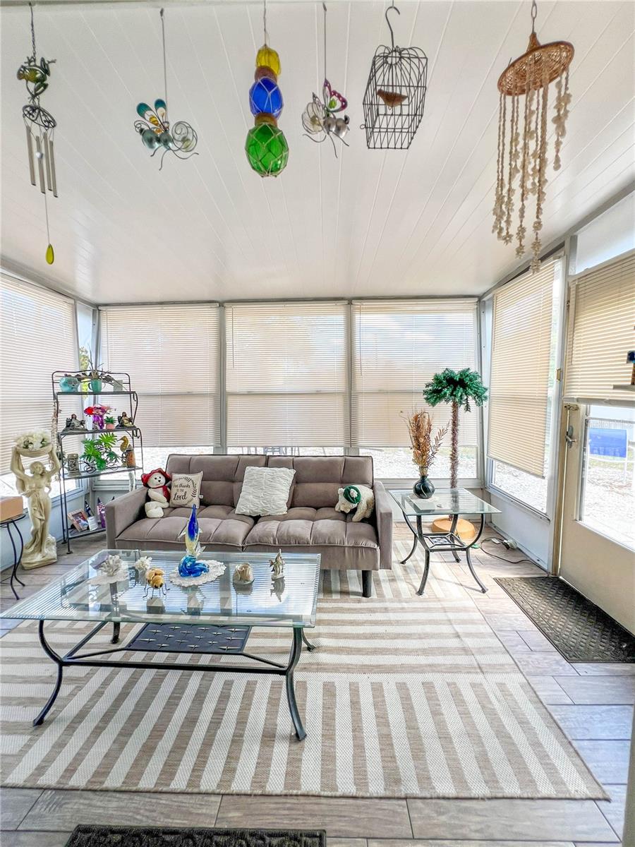 COUNTRY ESTATES 3RD ADD - Residential