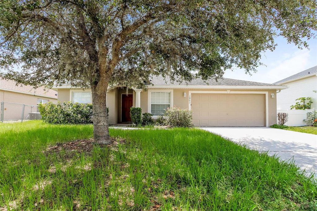 Photo of 1903 Ray Place, Kissimmee, FL 34759 (MLS # O6394237)