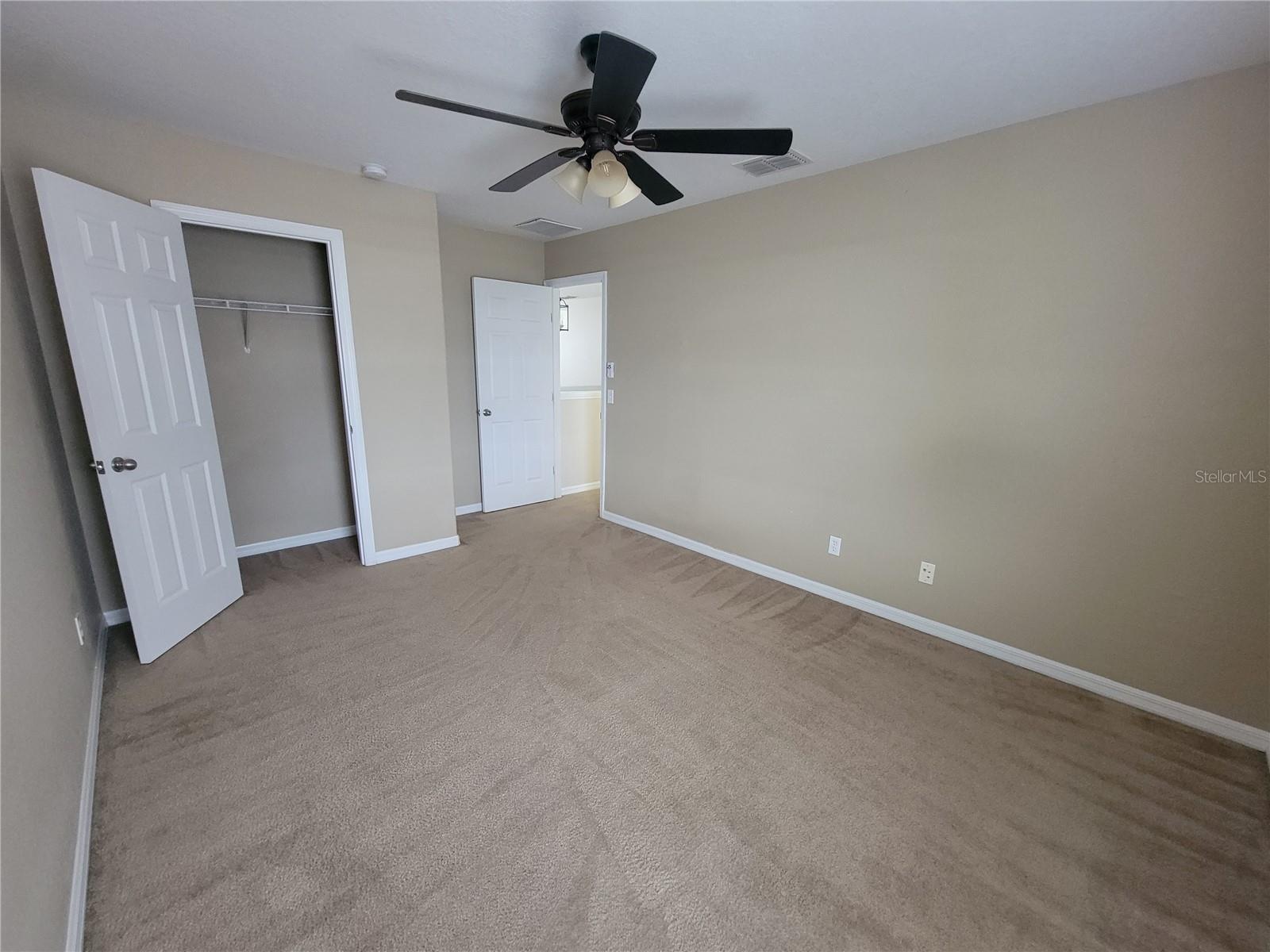 LAKE ROCHELLE ESTATES - Residential