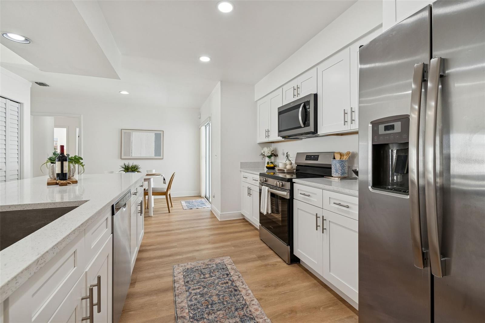 HAMPTON LAKES PH I - Residential