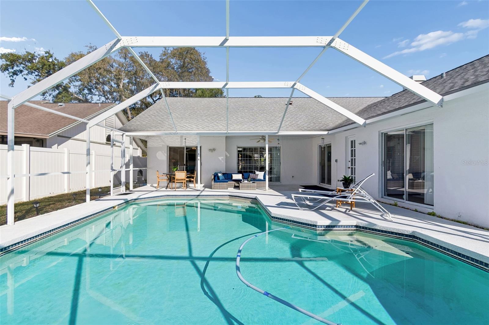 HAMPTON LAKES PH I - Residential