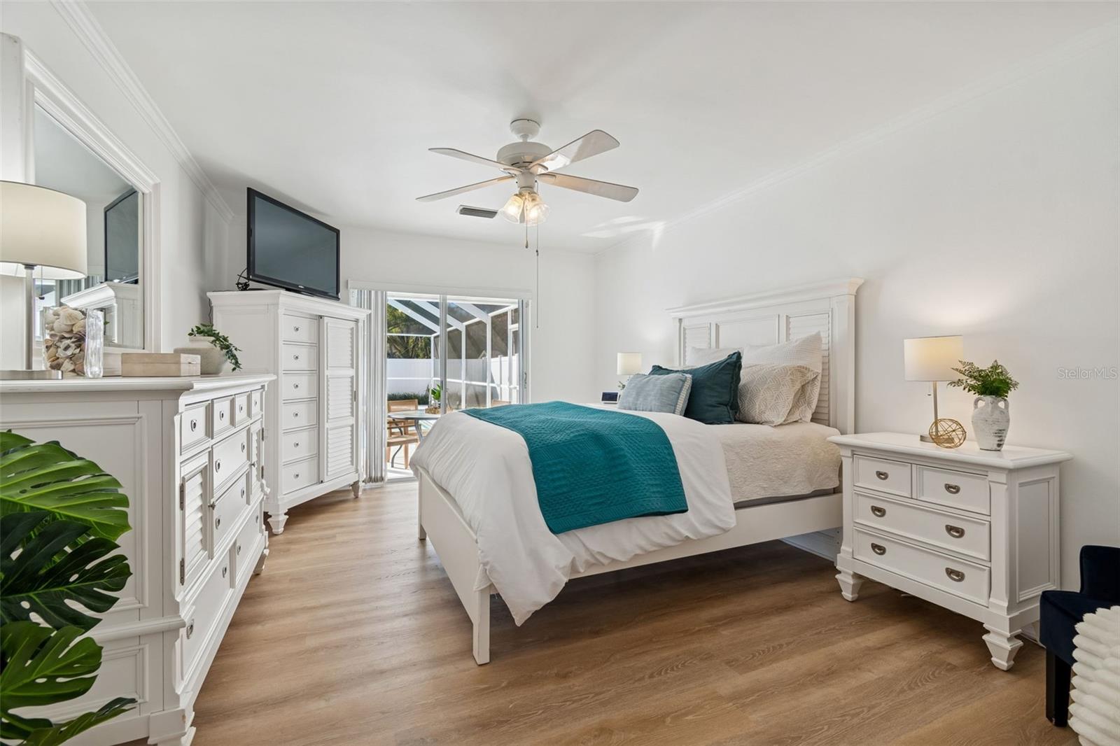 HAMPTON LAKES PH I - Residential