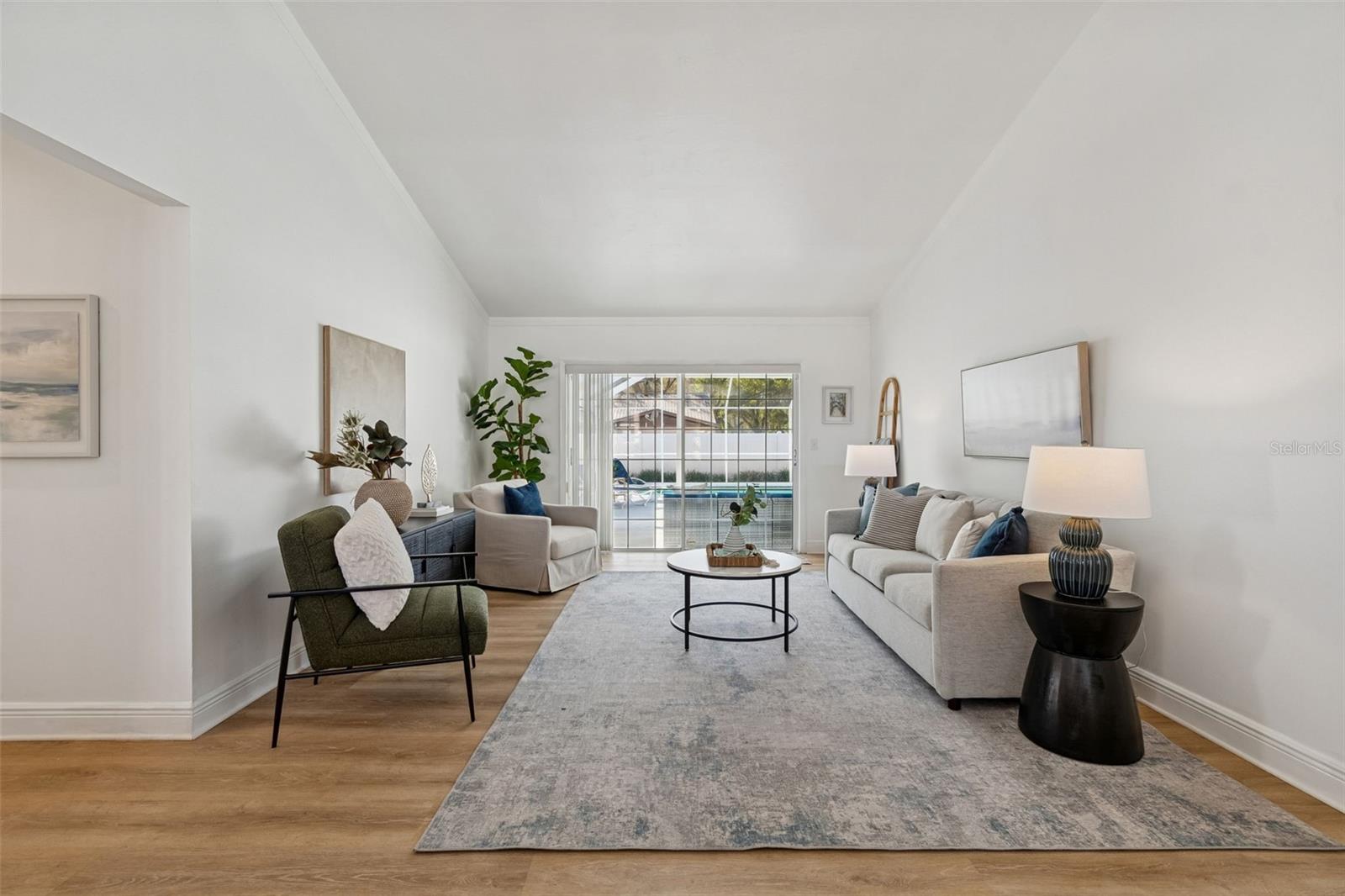 HAMPTON LAKES PH I - Residential