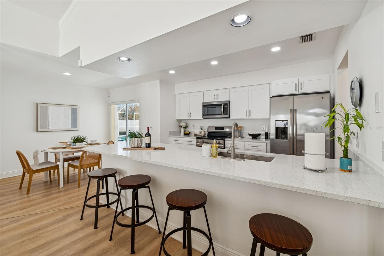 HAMPTON LAKES PH I - Residential