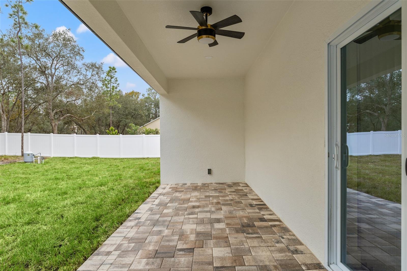 ROYAL HIGHLANDS - Residential