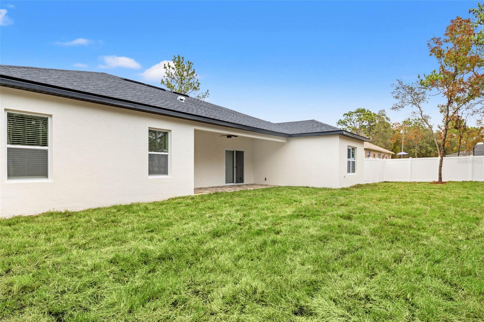 ROYAL HIGHLANDS - Residential