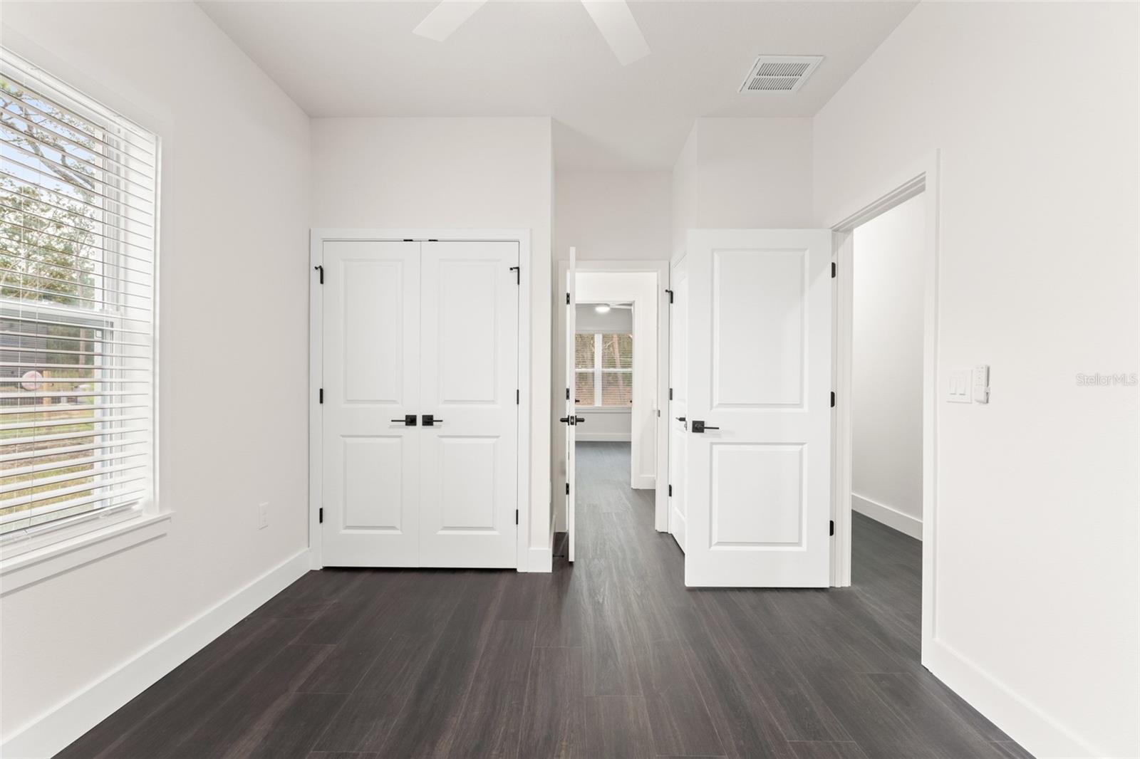 ROYAL HIGHLANDS - Residential