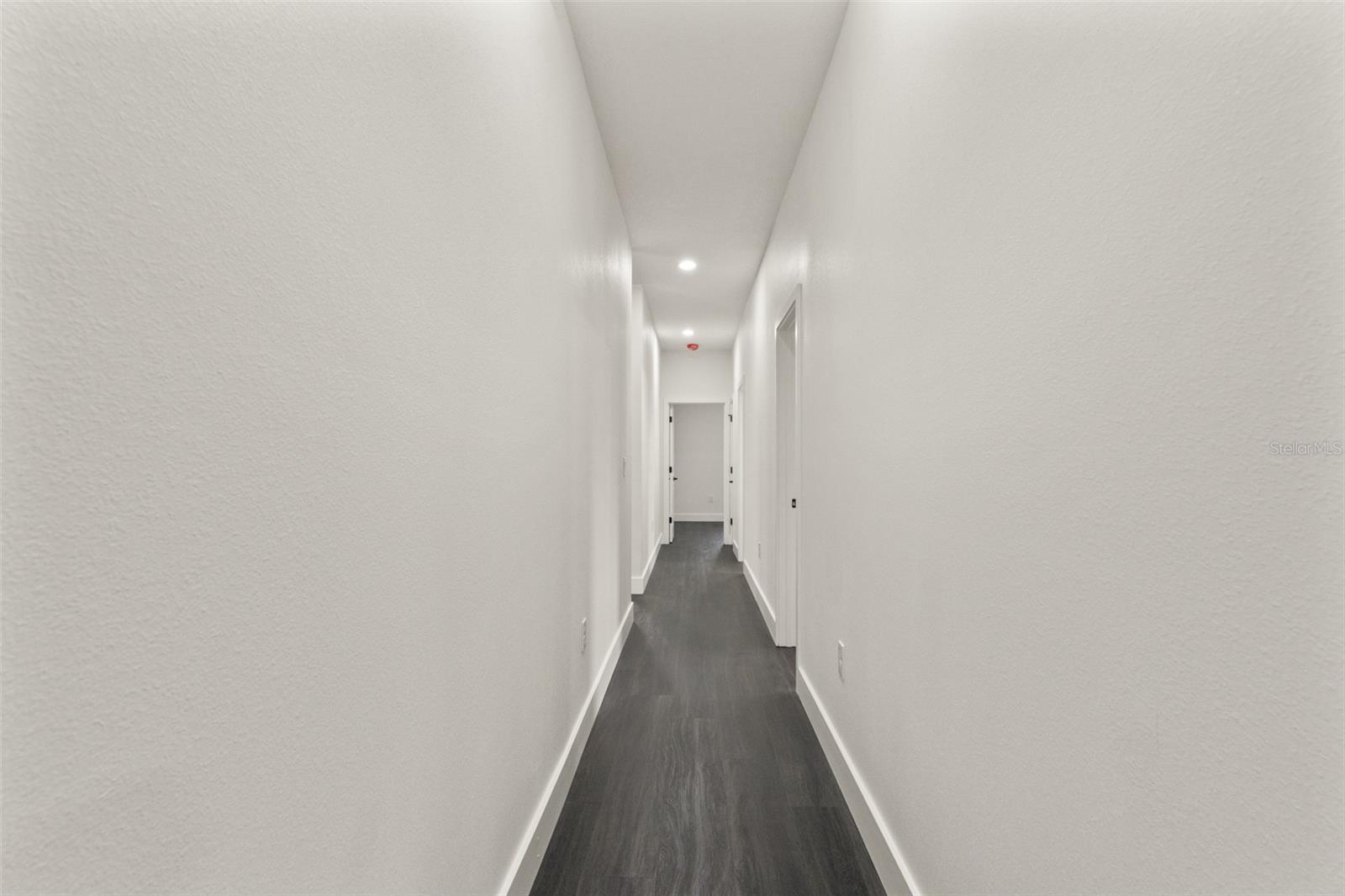 ROYAL HIGHLANDS - Residential