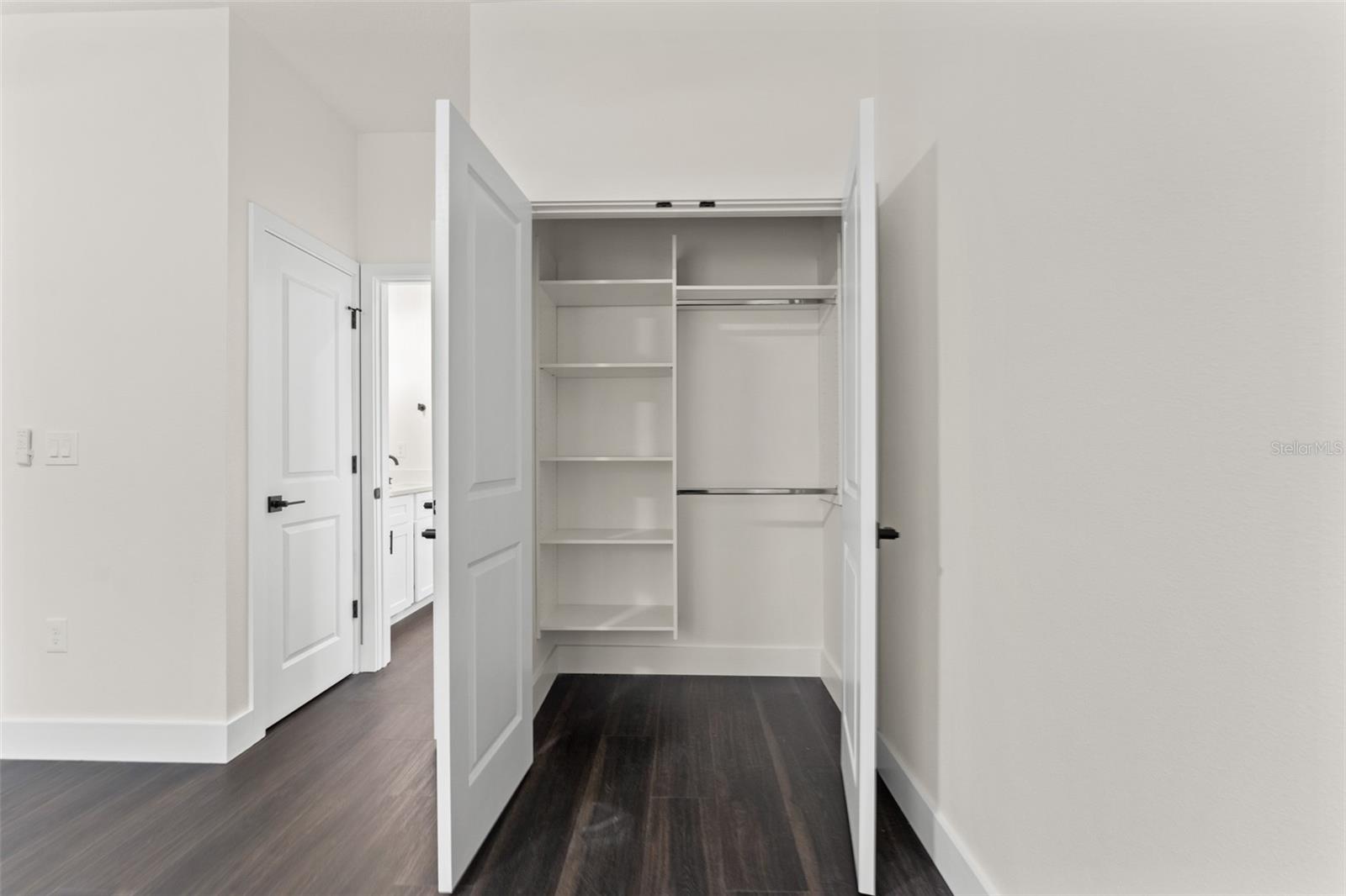 ROYAL HIGHLANDS - Residential